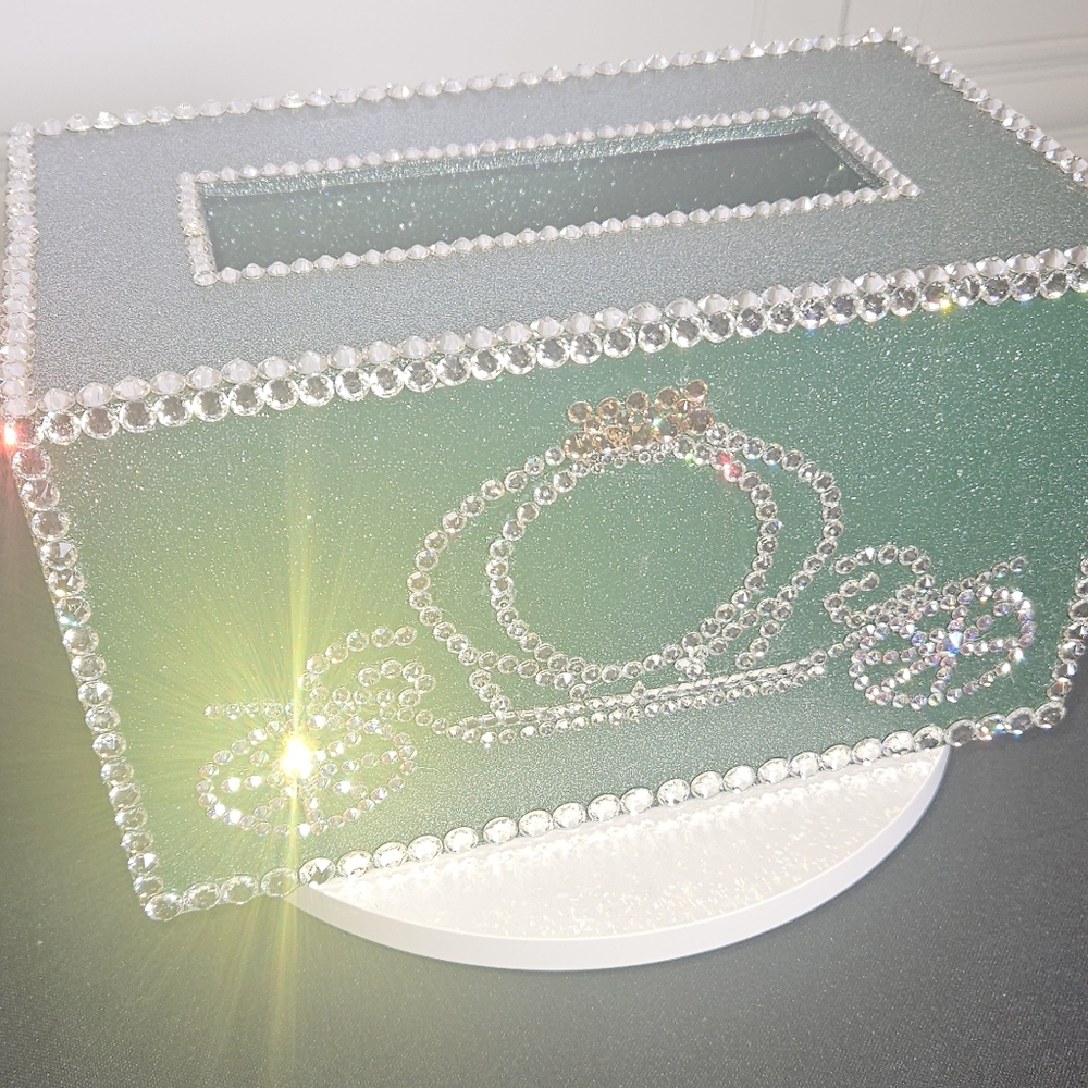 Sparkling Crystal Tissue Box Holder